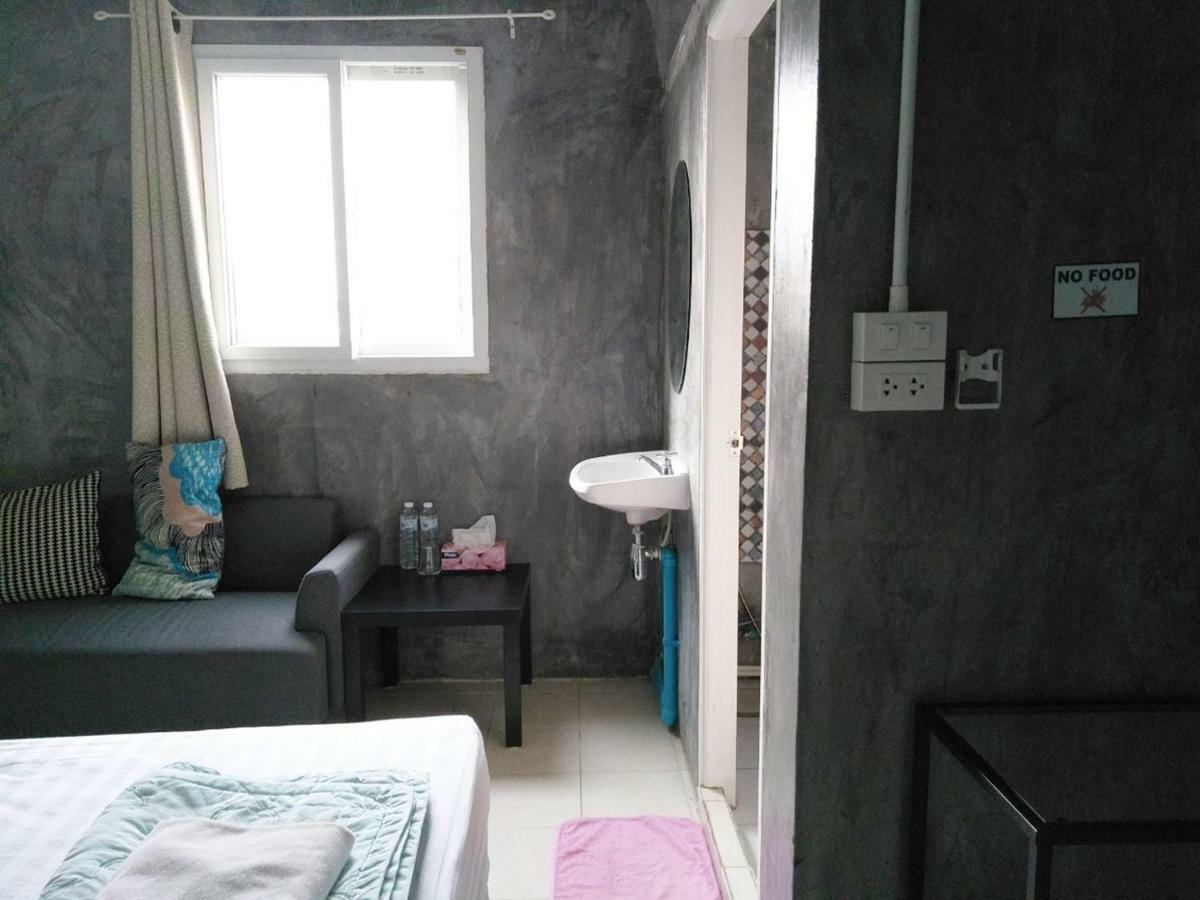 Meet Up Hostel بانكوك المظهر الخارجي الصورة